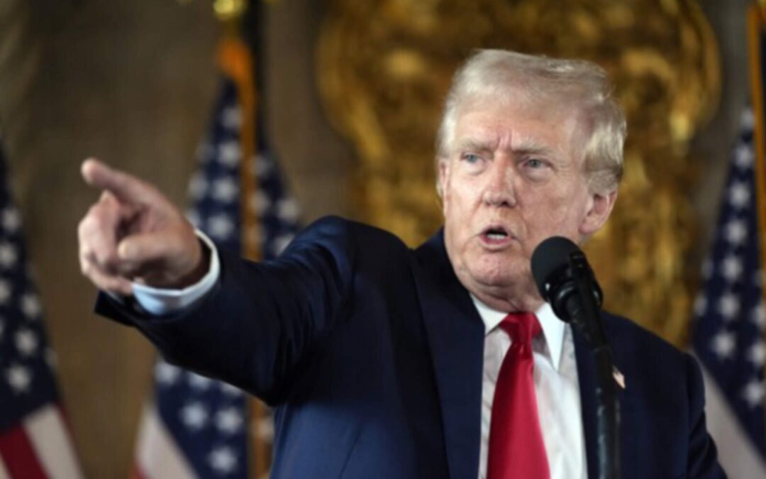 Trump anunció durísimos aranceles para los países que compren petróleo venezolano