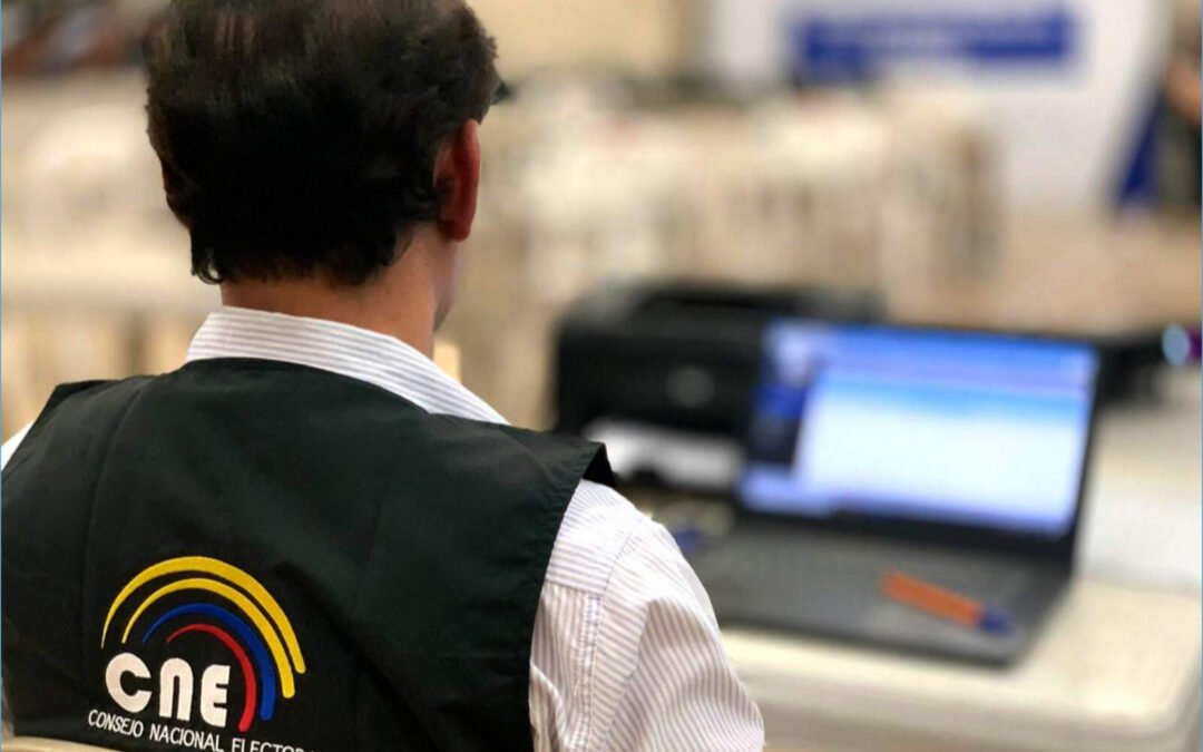 La Corte Constitucional evaluó la prohibición de celulares en las elecciones