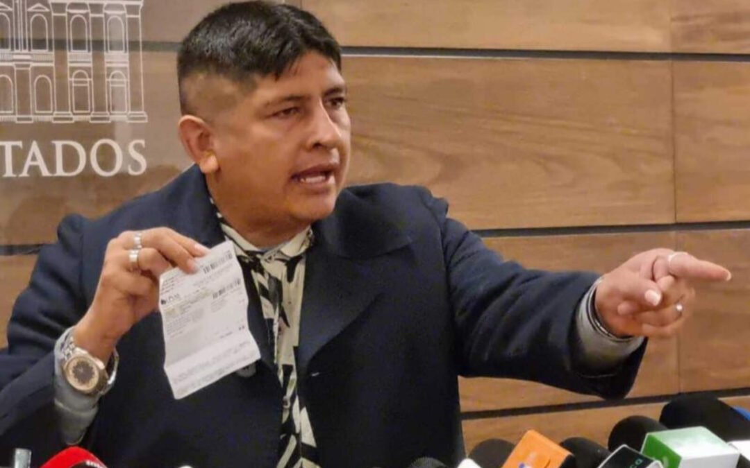 Rolando Cuellar pidió destitución de Monseñor Leigue por haber criticado el socialismo