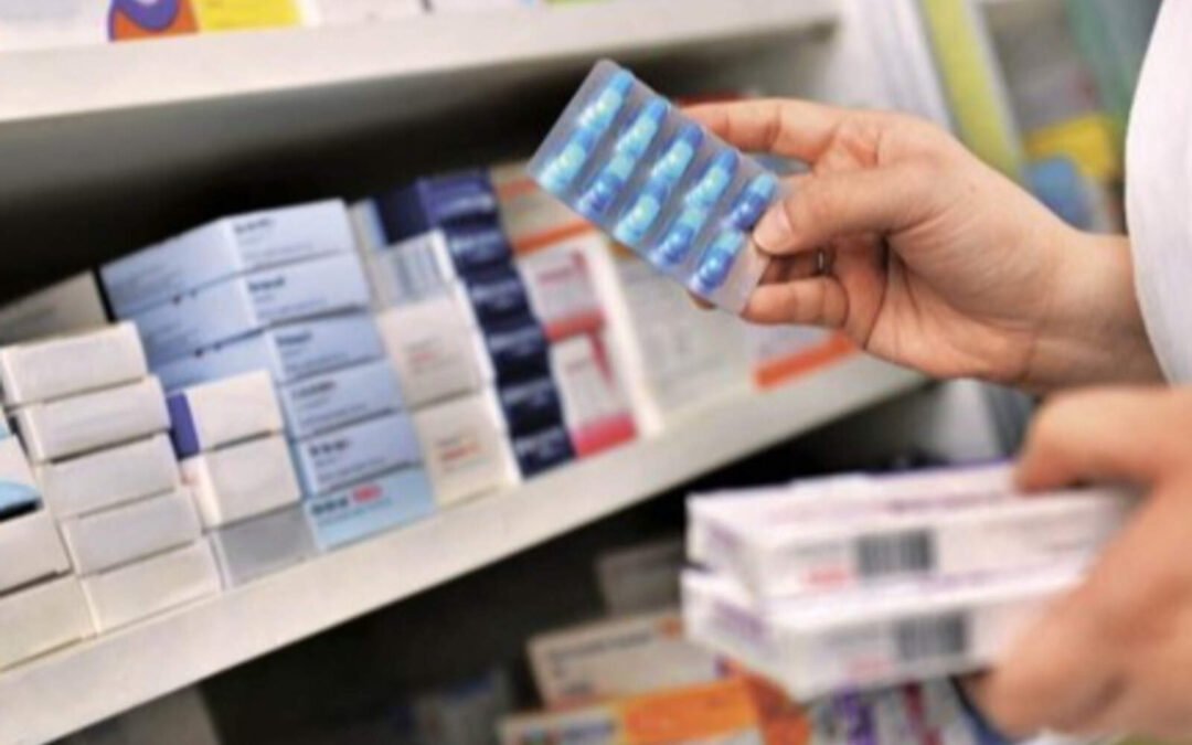 El gobierno le debe 8 mil millones de pesos a la industria farmacéutica