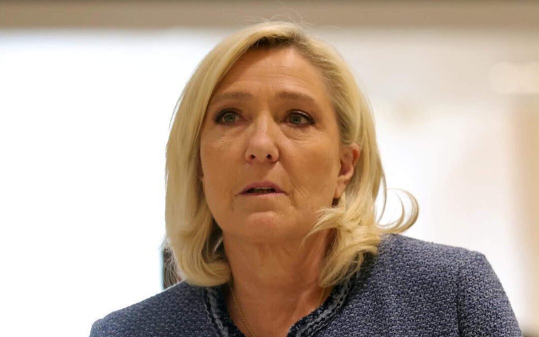 La justicia izquierdista francesa proscribió a la candidata de derecha Marine Le Pen