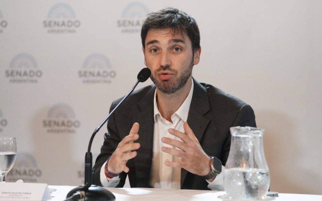 Torres denuncia a un juez por ordenar la cobertura de una cirugía de feminización