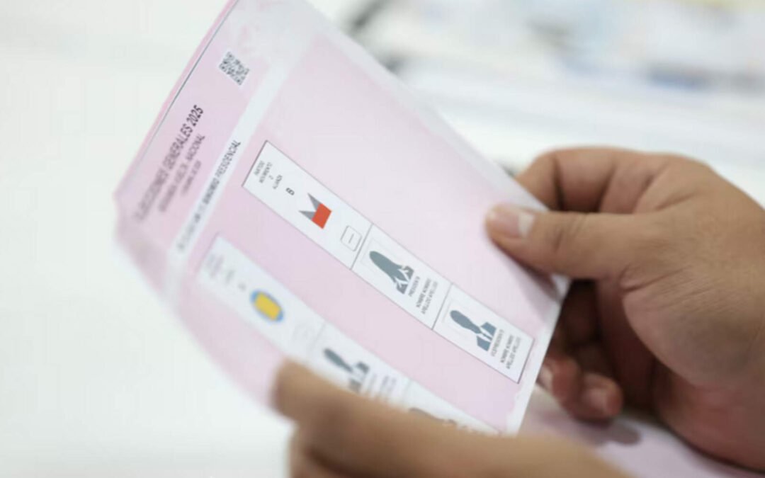 La Corte avaló restricción del uso de celulares en votación sin afectar derechos