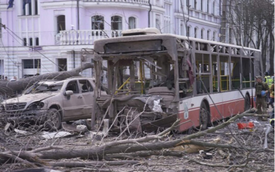 Rusia lanzó un devastador ataque contra Ucrania en Domingo de Ramos