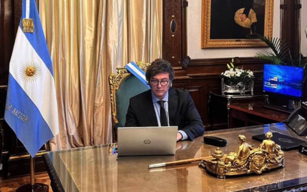 Avanzan las reformas: el Gobierno desregula el agro e impulsa la apertura financiera