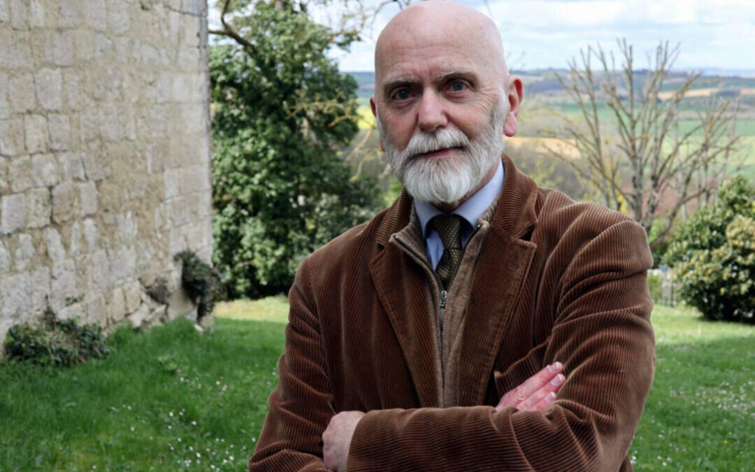 Un reconocido escritor francés fue vetado del Reino Unido por sus ideas políticas