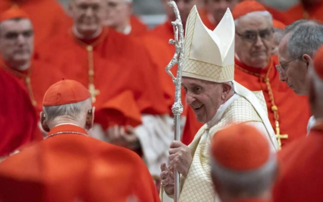 Quiénes son los principales candidatos a suceder al Papa Francisco