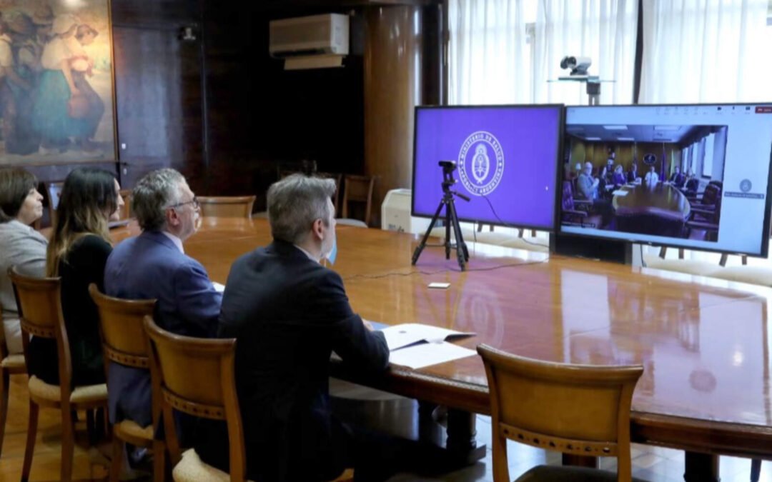 Mario Lugones realizó una reunión virtual con Robert F. Kennedy Jr: De qué hablaron