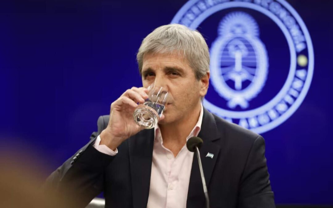 Luis Caputo fue apoyado por Scott Bessent y Kristalina Georgieva en Washington