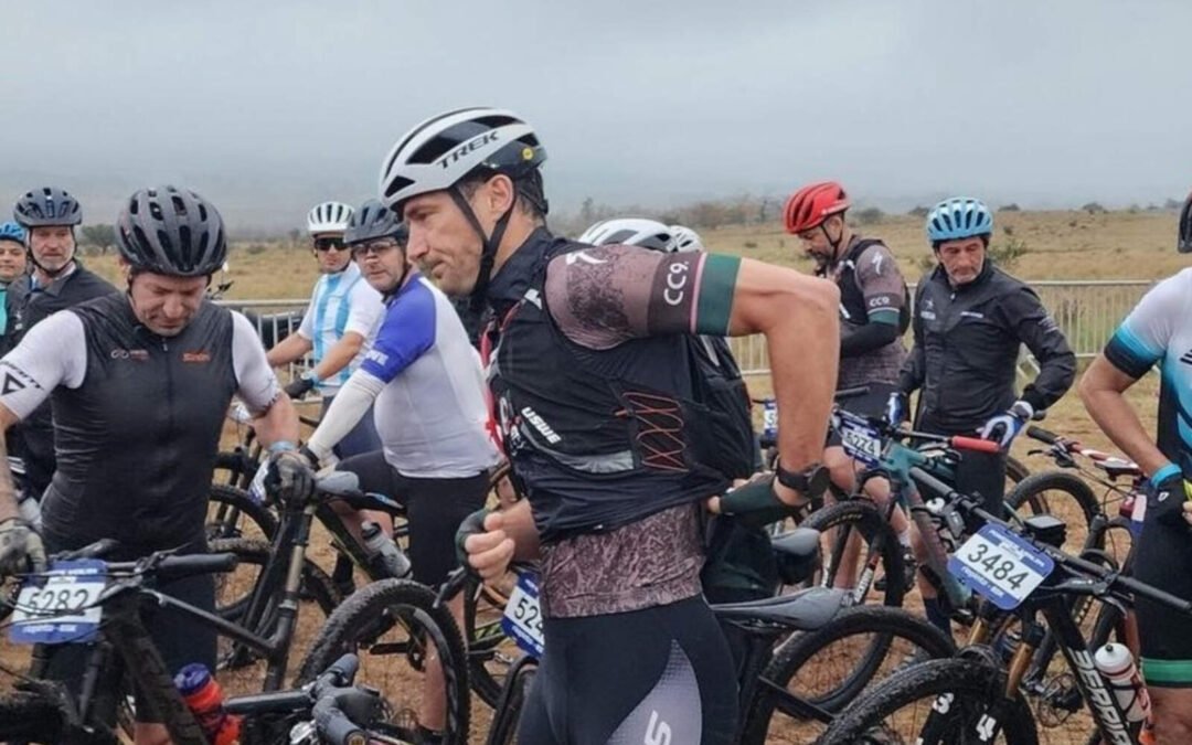 scaloni-y-el-ct-de-la-seleccion-participaron-en-una-carrera-de-ciclismo-en-argentina