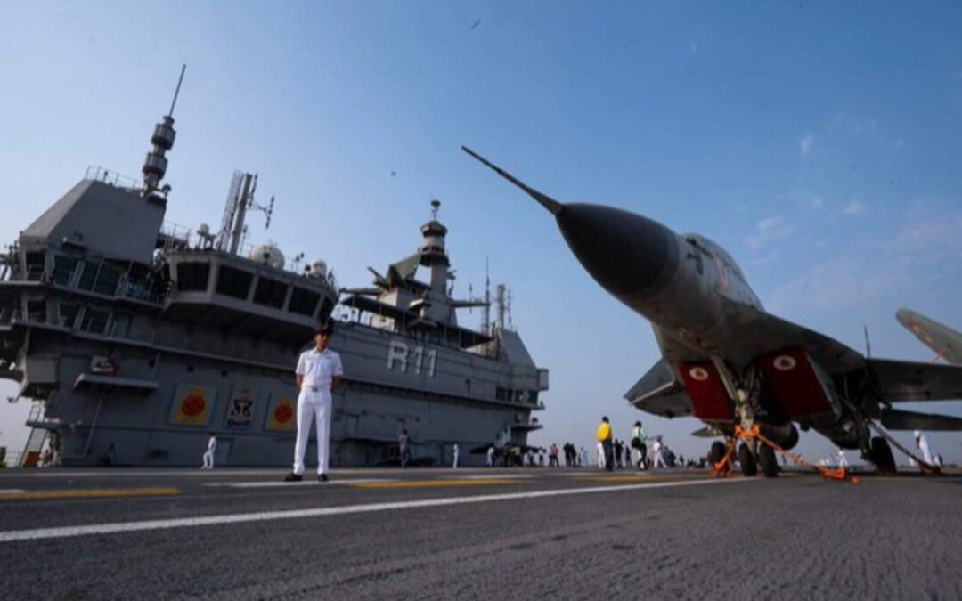 India envió buques de guerra a Pakistán y se recrudece la guerra