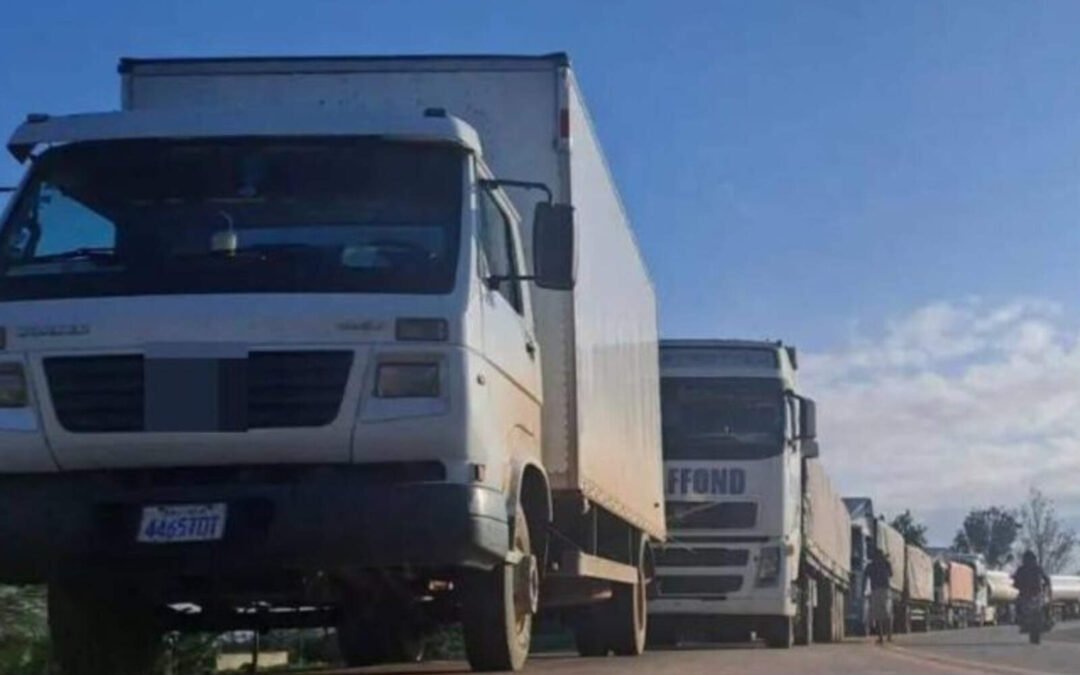 Bloqueo en Pailón: Pobladores denunciaron modificaciones de la cartografía electoral