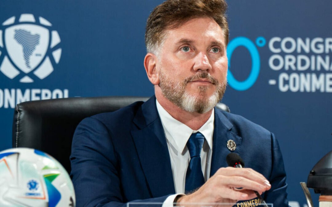 denunciaron-a-alejandro-dominguez,-presidente-de-conmebol,-por-maniobras-fraudulentas