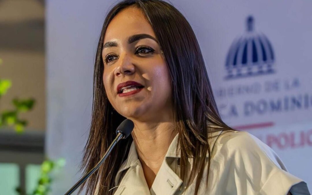Faride Raful vuelve a manda a rodar a los críticos de su gestión