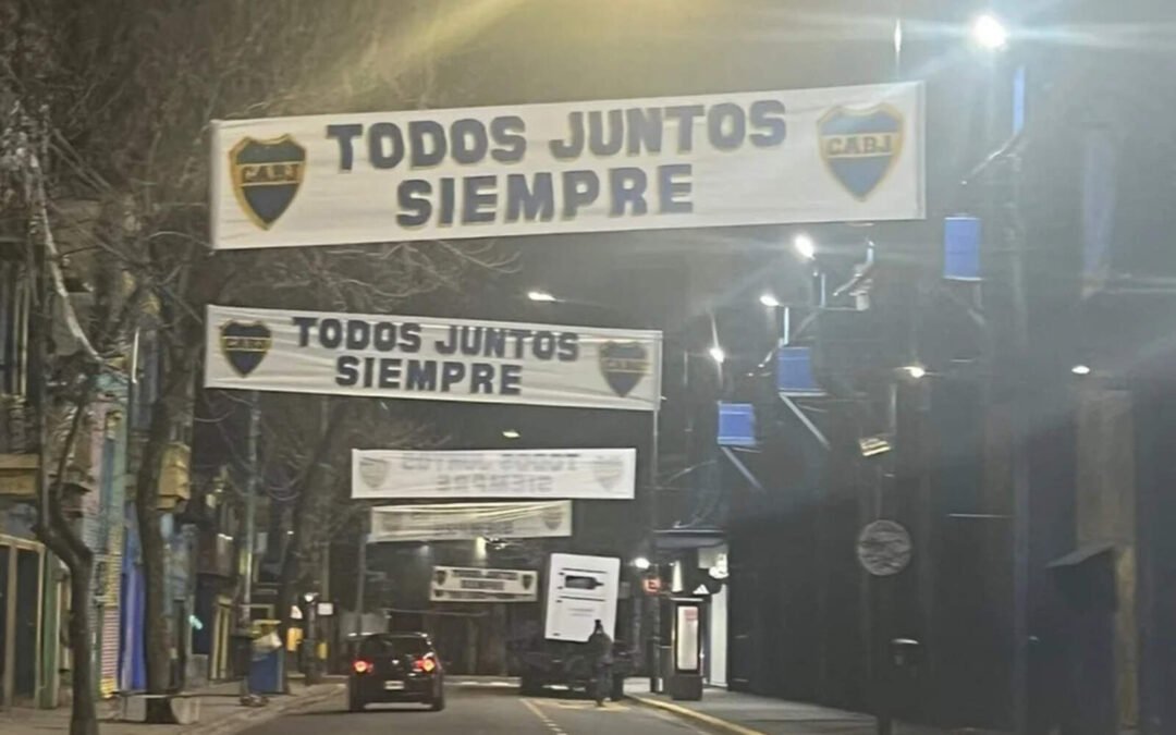 boca-aun-mas-dividido:-aparecieron-pasacalles-de-apoyo-en-la-previa-con-independiente