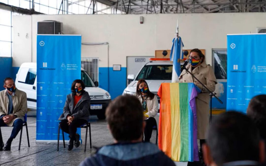 El despilfarro de los 13 programas que promovía el Ministerio de la mujer kirchnerista