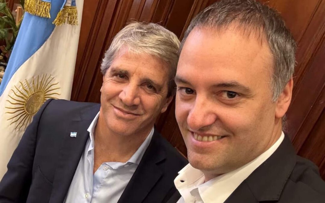 El Gobierno lanza mañana el plan para liberar dólares del colchón con compras en cuota