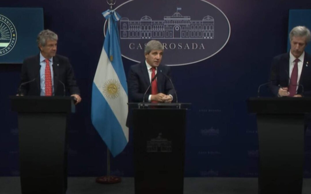 Reparación histórica: el Gobierno anuncia cambios fiscales para ahorristas