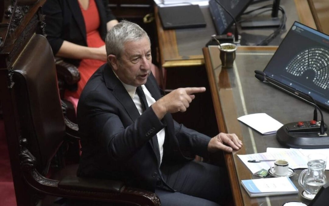 Presentaron un proyecto para regular los contenidos creados con IA en las redes