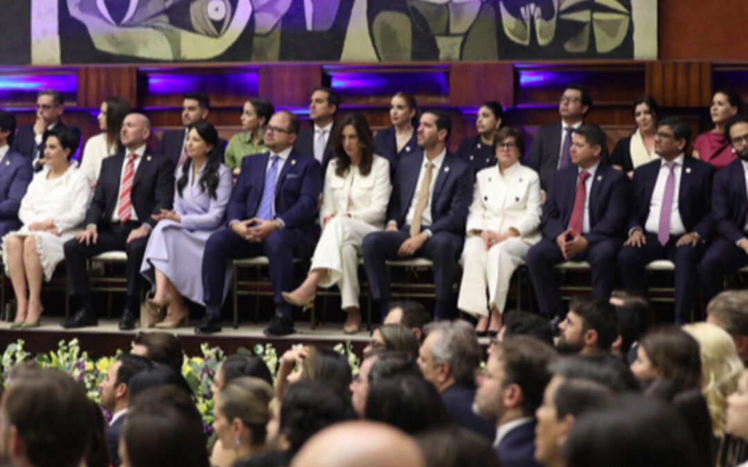 El ministro De la Gasca confirmó ajustes parciales en el gabinete de Noboa