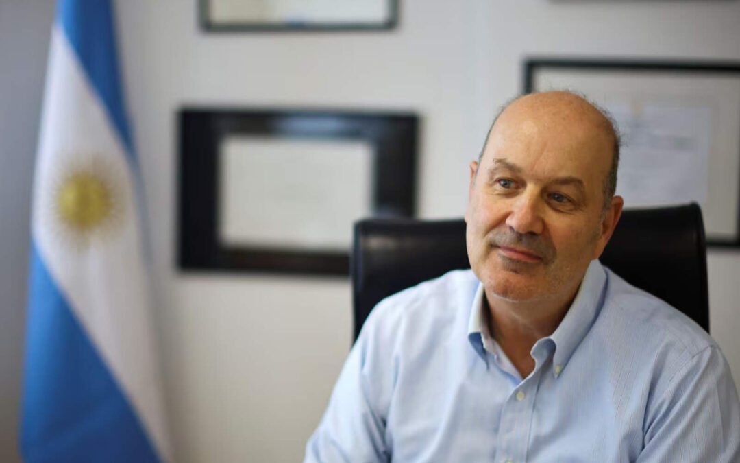 Sturzenegger acelera reformas antes de perder las facultades delegadas