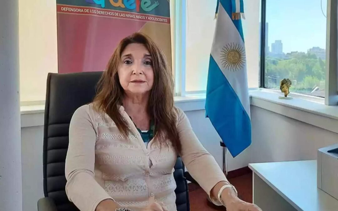 Removieron a la comunista Marisa Graham, quien quería perpetuarse en el cargo