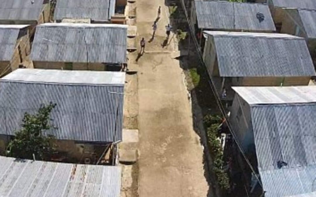 Educación bajo presión: Crece la matrícula de estudiantes haitianos