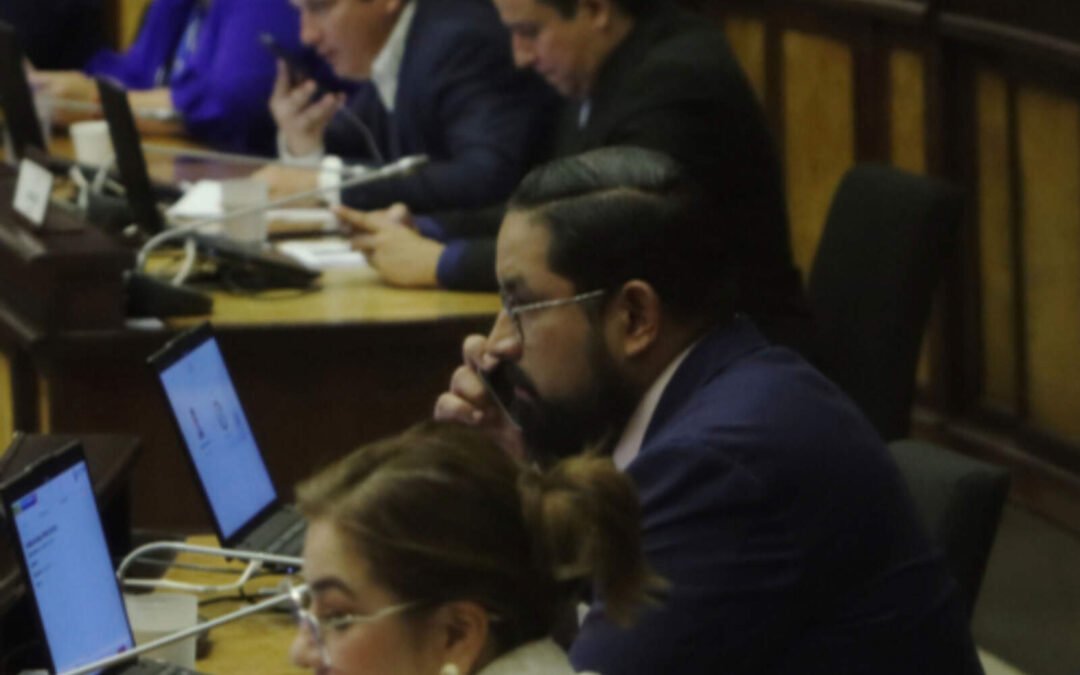 El asambleísta Sergio Peña advirtió que el correísmo podría extinguirse como el PRE