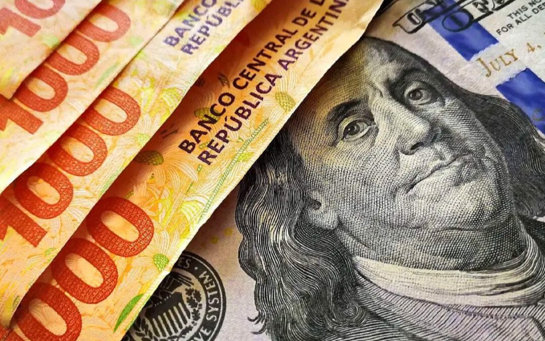 Libre competencia de monedas: Crece con fuerza la dolarización de las pymes argentinas