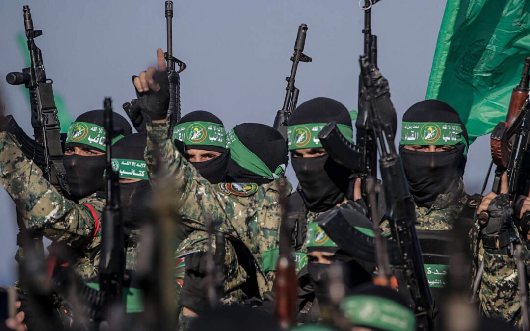 Terroristas de Hamás dispararon contra civiles palestinos en centro de ayuda en Gaza
