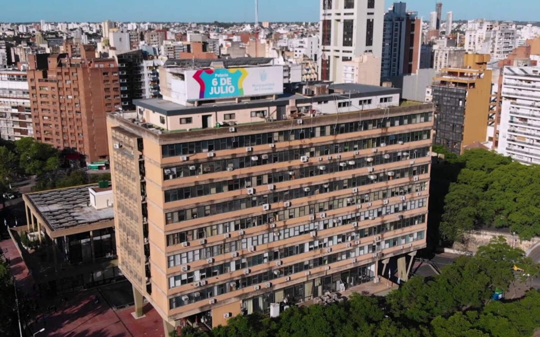 Córdoba: Passerini sigue cobrando recargos municipales en boletas de Aguas Cordobesas