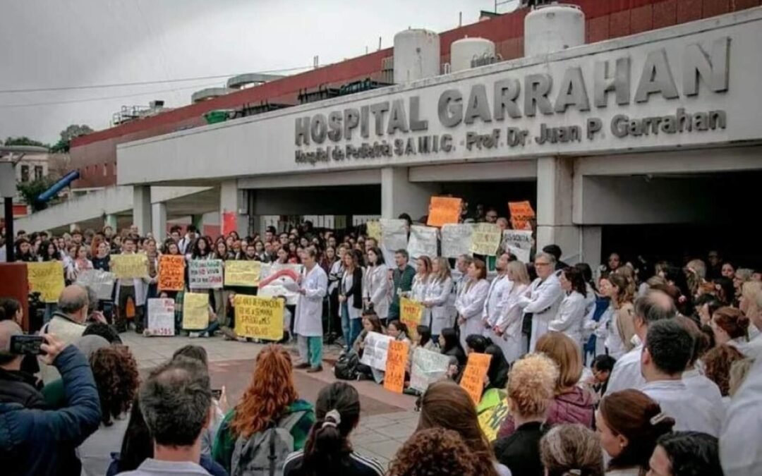 Los médicos del Hospital Garrahan levantaron el paro y retoman su actividad laboral