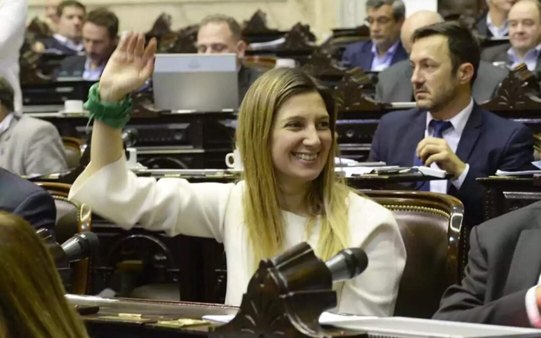 Silvia Lospennato tomó la decisión de no asumir su banca en la Legislatura porteña