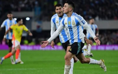 Con 10, Argentina logró rescatar un empate frente a Colombia