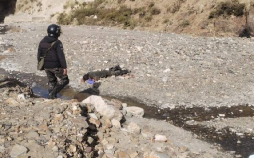 Terroristas:  Evistas armados asesinaron a policías que intentaban defender Llallagua