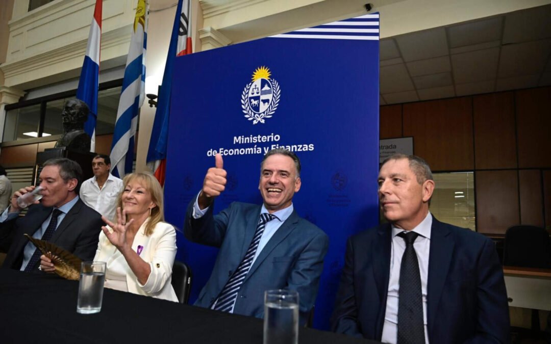 El FA impulsa la adhesión al Impuesto Mínimo Global