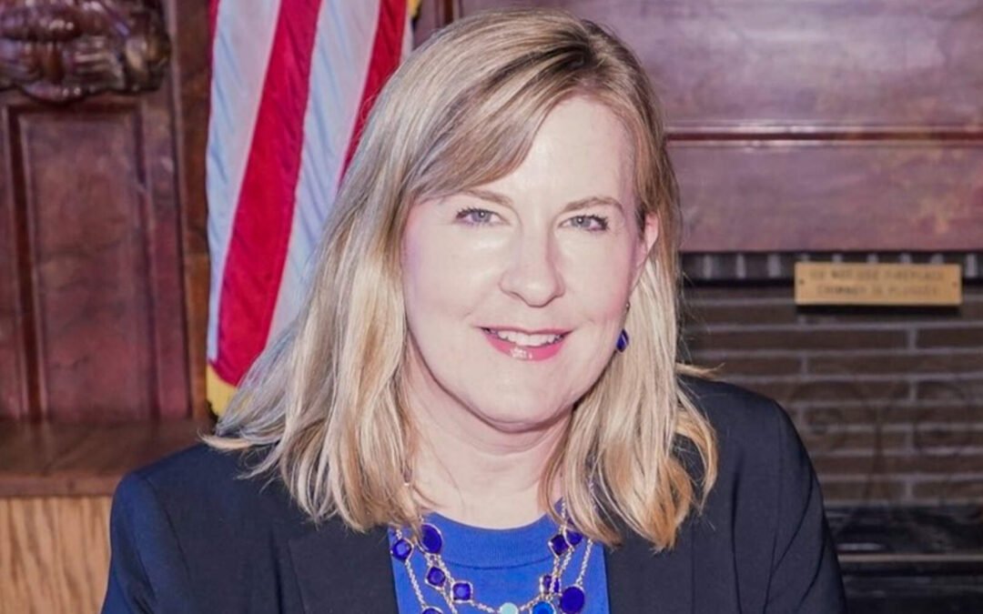Una diputada demócrata y su esposo fueron asesinados por un ex empleado de Tim Walz