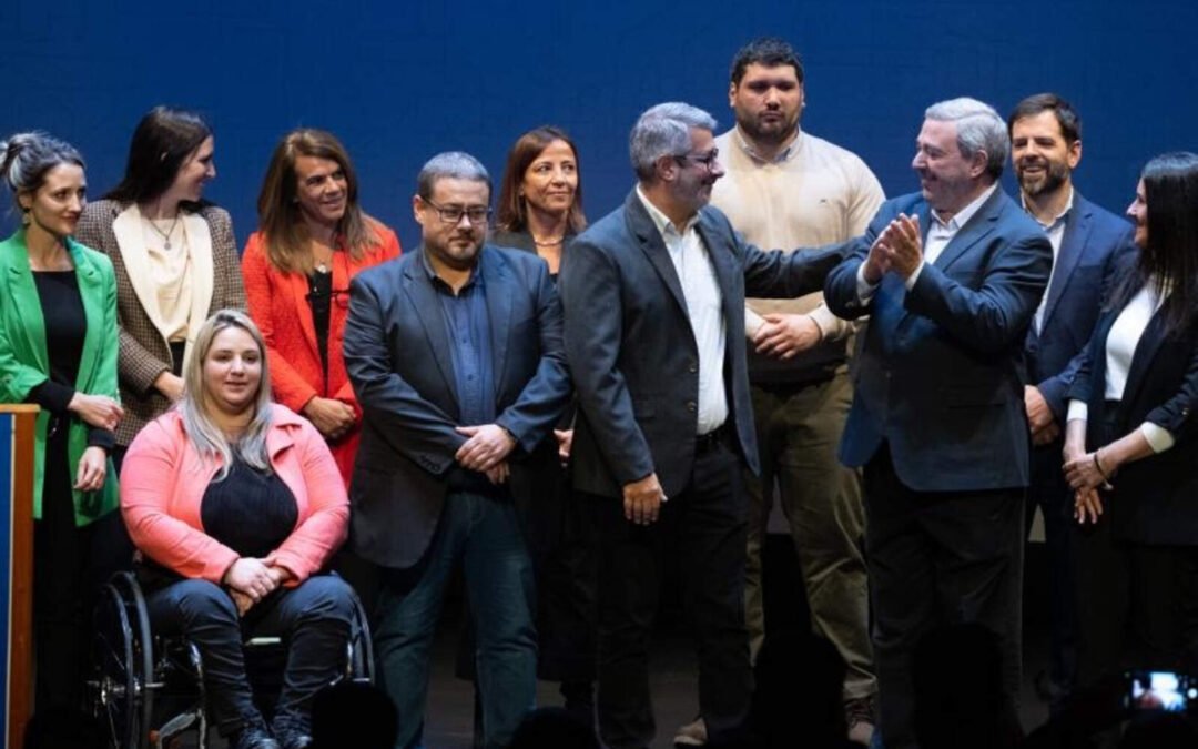 El parasitario gabinete municipal de Mario Bergara