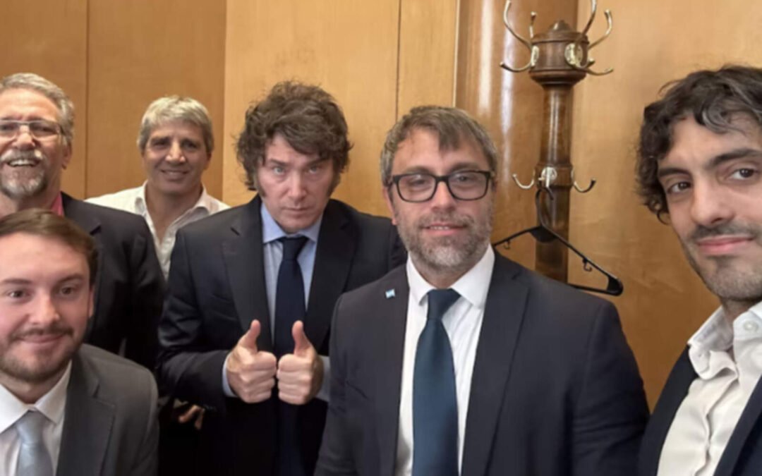 Milei redujo en casi USD 12.000 millones la deuda pública