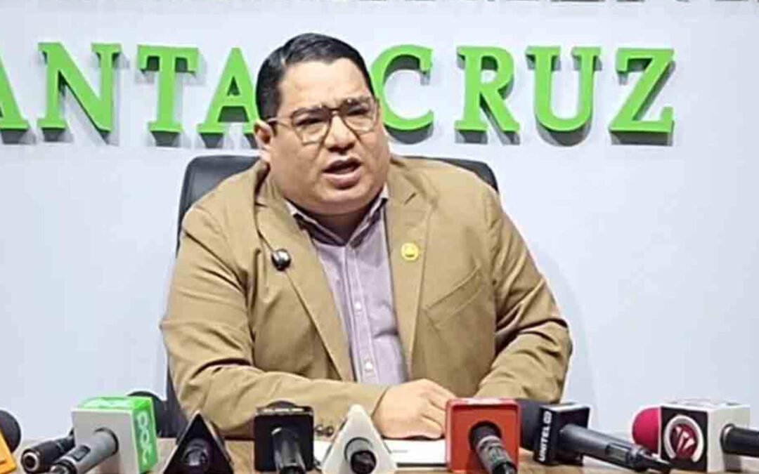 Mafia judicial: Audio involucra al Fiscal General, pero Mariaca descartó su renuncia