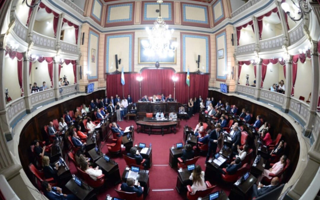 El corrupto senado de PBA dio media sanción a la reelección indefinida de legisladores