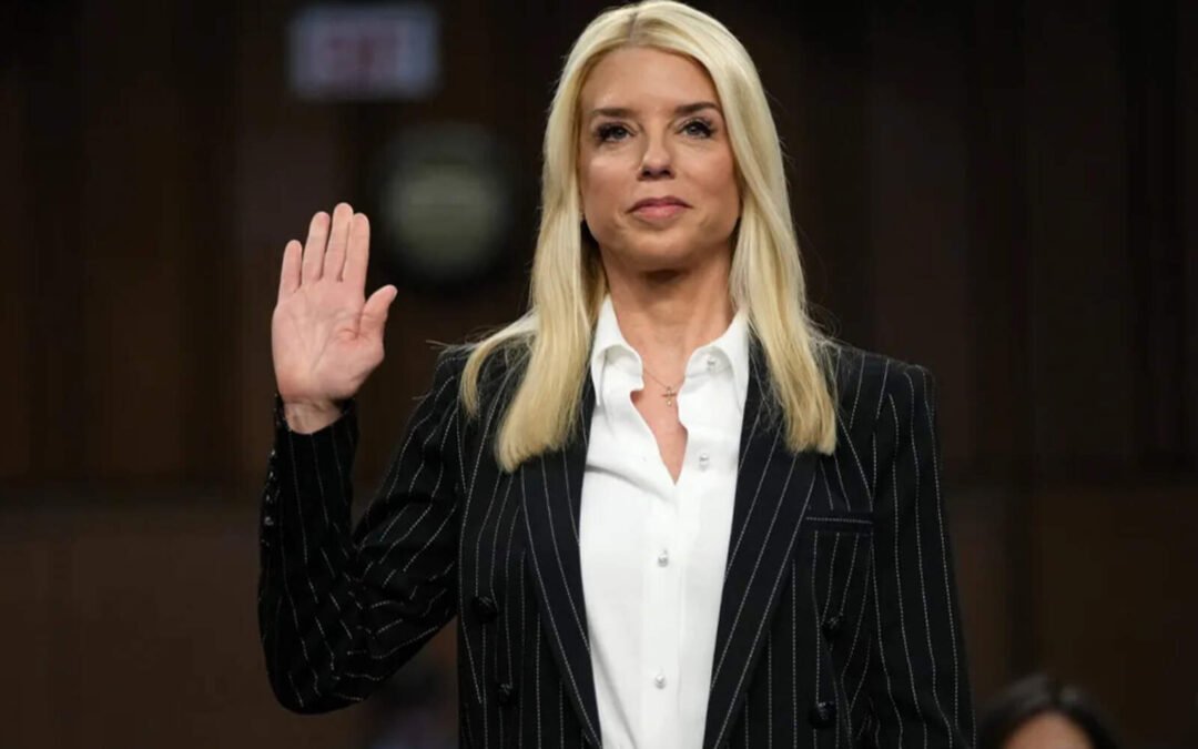 La fiscal general de EEUU incluyó a México en una lista de enemigos del país