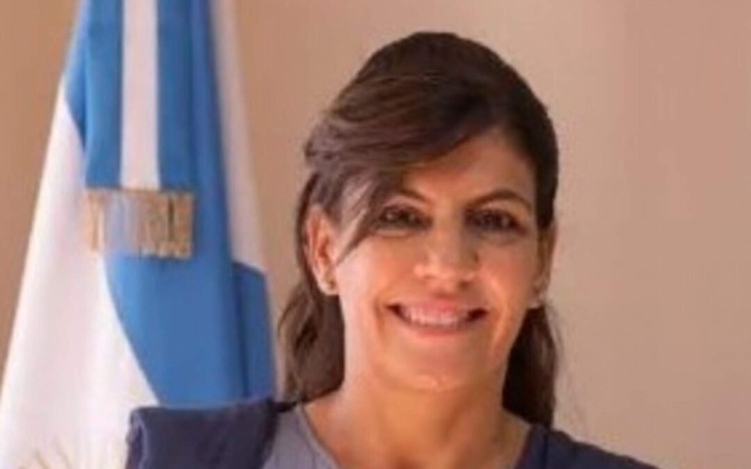 Una jueza ultra K suspendió el decreto que eliminaba el feriado para los estatales