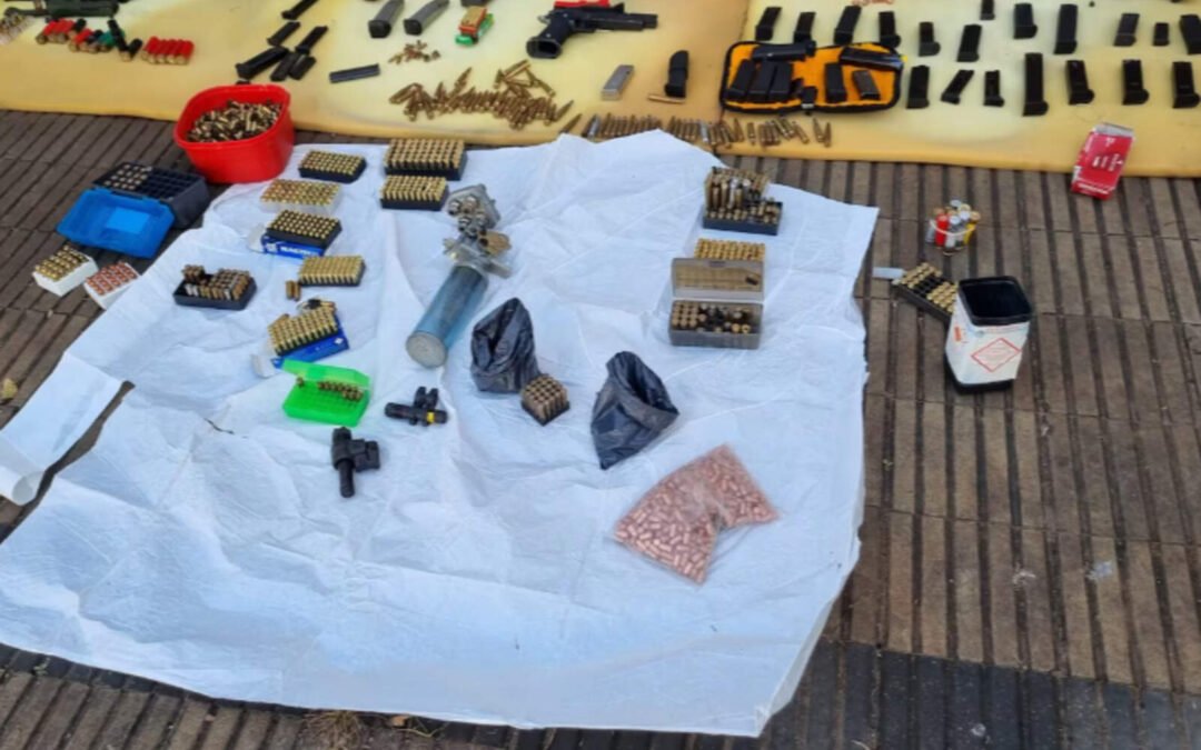 Insólito operativo en Córdoba: secuestraron 50 armas legales y luego devolvieron todo