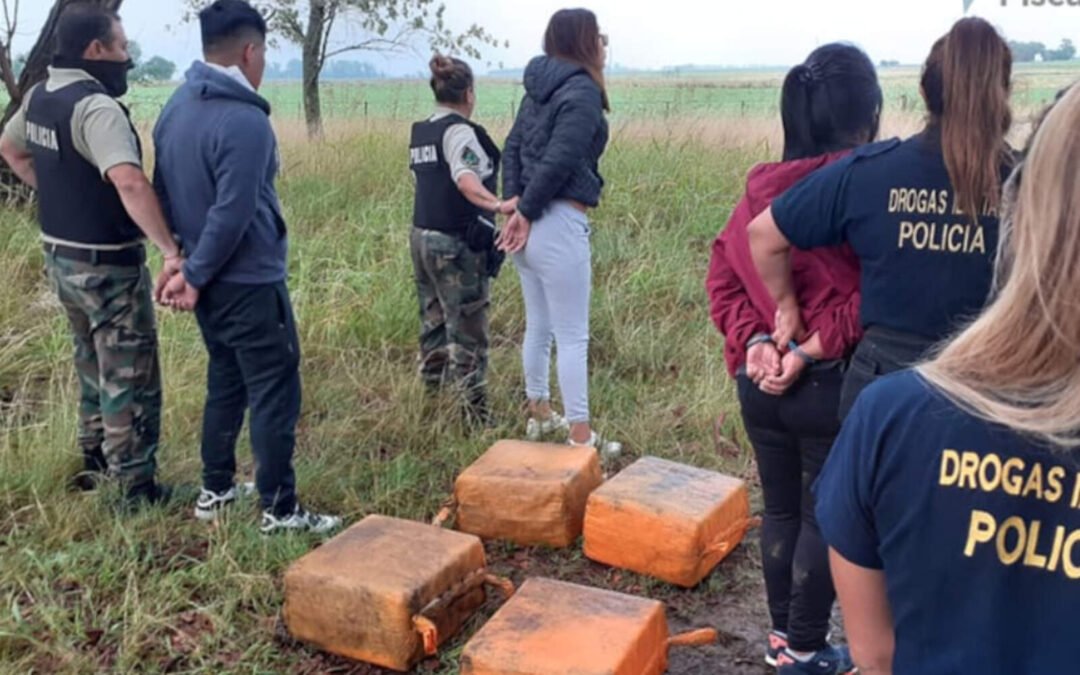 Cayó la Reina del Sur: condenaron a una narco por tráfico de cocaína desde avionetas