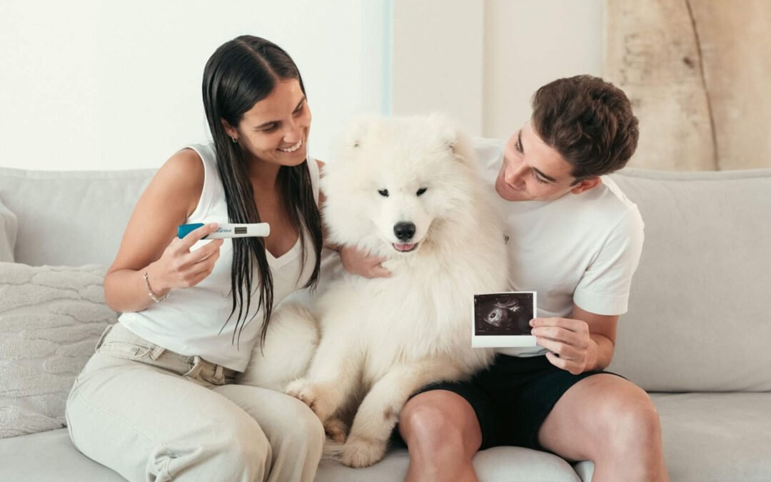 Julián Álvarez compartió la primera foto de la pancita de embarazada de Emilia Ferrero