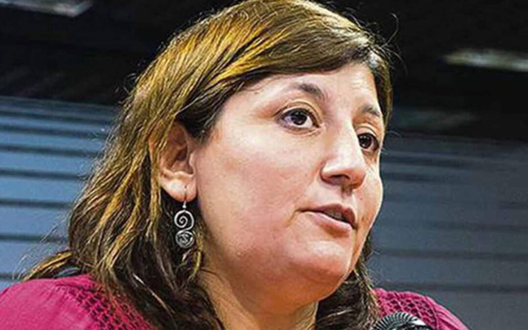 andrea-tuana-financia-su-oscura-ong-con-dinero-publico