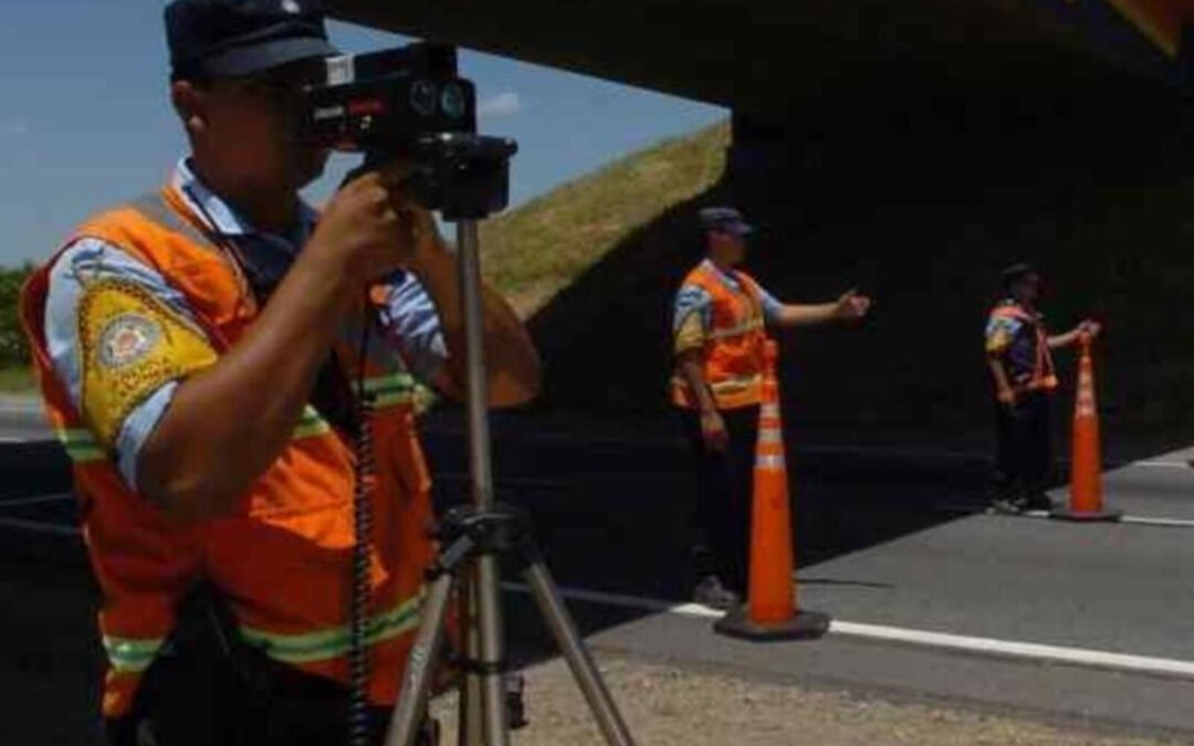 Buscan que los radares sean la única forma de control de velocidad en rutas de Córdoba