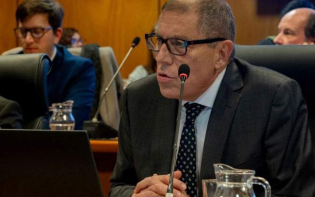 Más deuda, menos libertad: el precio del estatismo uruguayo