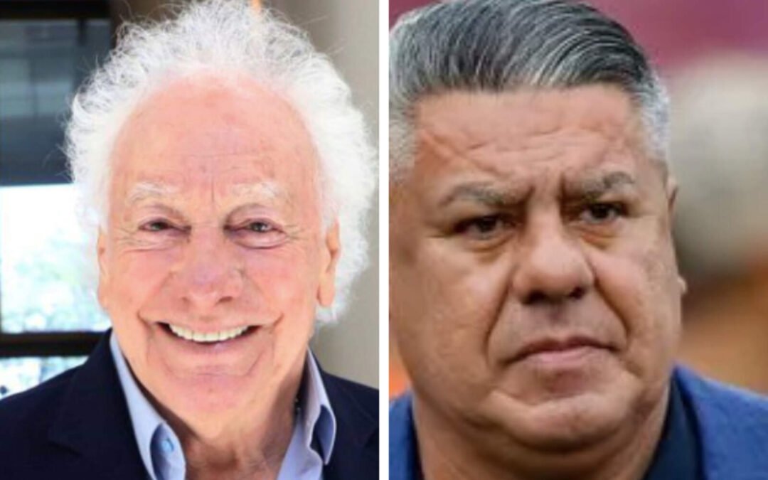 Guillermo Coppola y el Chiqui Tapia se besaron en público y estallaron las redes